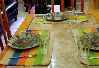 Local privilegiado em Aguas ! allows 18 year olds to book a room