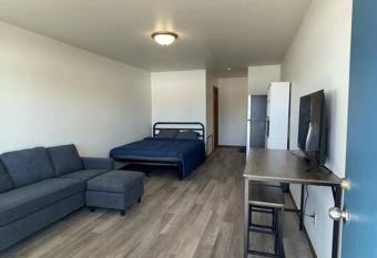 Unit 2 - Stand Rock Studios has Balcony rooms