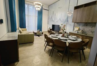 Xtu Golf Villa Forest City                   has Balcony rooms