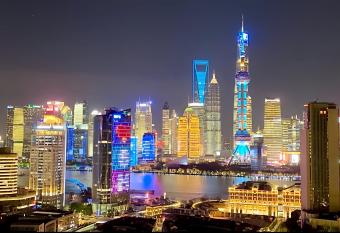 Shanghai Shining River Apartment -Near the Bund has Smoking rooms