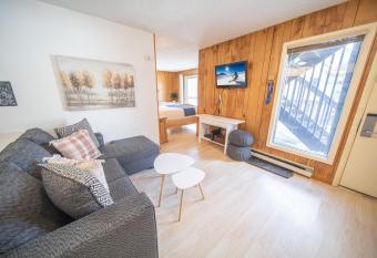 Key Condo 2930a has Balcony rooms