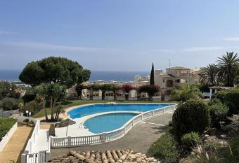 Calahonda Sea View & Sauna has Balcony rooms