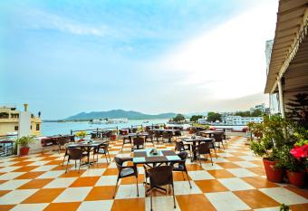Hotel Devraj Niwas on Lake Pichola has Balcony rooms