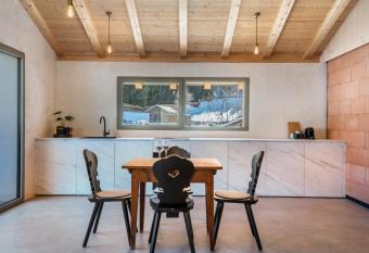 Lena Dolomites Luxury Suite has Balcony rooms