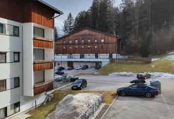 Ferienwohnung - Apartment Pichlarn Holiday has Balcony rooms