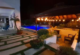 Rafjam West has Balcony rooms