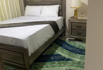 Finest Accommodation Bay Front Villa G9 allows 18 year olds to book a room