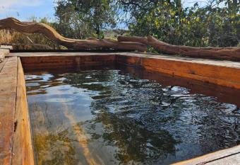 Anka Lodge Quitor allows 18 year olds to book a room