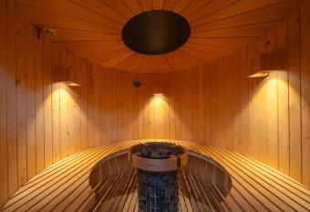 HUBHUB                allows 18 year olds to book a room