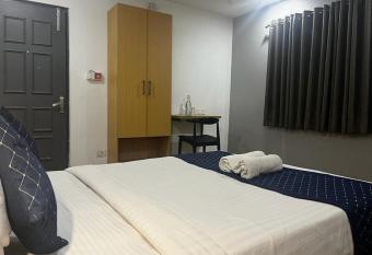 HOTEL KRISHNA NOIDA has Balcony rooms