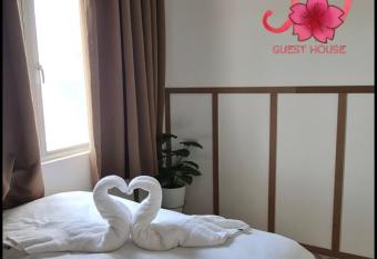 Sakura Thirty Guest House , Homestay Seri Iskandar has Balcony rooms