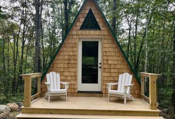 Rustic Cabin in Maine Woods-The Beech has Balcony rooms