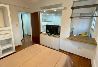 C  modo departamento Plaza allows 18 year olds to book a room