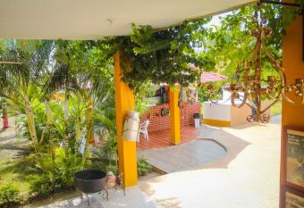 Hotel - Granja de Animales San Basilio de Palenque has Balcony rooms