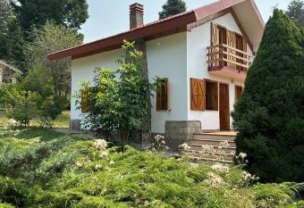 Villa Panta Rei has Balcony rooms