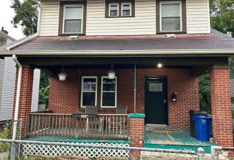 Sage's Haven. Relax and unwind. has Balcony rooms