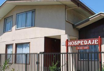 Hospedaje en Puerto Varas allows 18 year olds to book a room