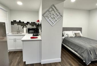 Getaway Private Suite A has Balcony rooms