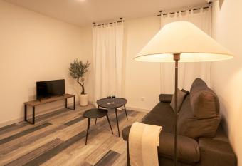 La casona de Torremocha de Jarama has Balcony rooms