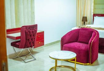 De Moon Relaxation Place has Balcony rooms