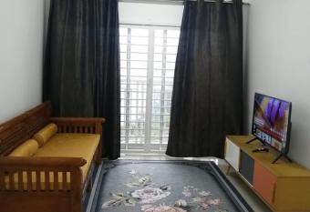 Rizqi Homestay Seruling allows 18 year olds to book a room