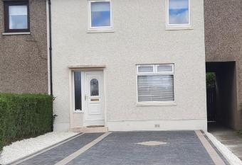 Springbank Holiday Home allows 18 year olds to book a room