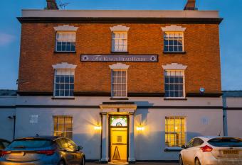 The Kings Head House allows 18 year olds to book a room