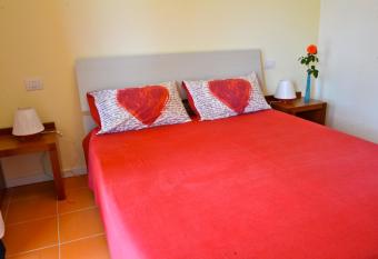 B&B Sotto le Stelle allows 18 year olds to book a room