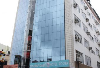 Hotel Roopa allows 18 year olds to book a room