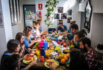 The Lights Hostel has Balcony rooms