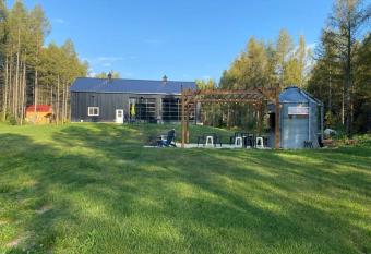 Brand new, private oasis on 18 acres in Erin has Balcony rooms