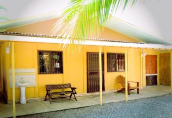 Dominga s Eco-Yellow Hideaway has Balcony rooms