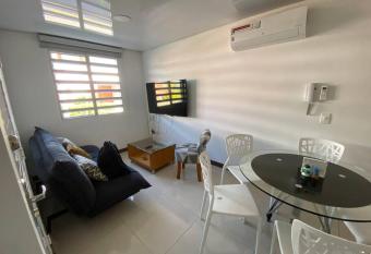 Espectacular casa remodelada has Balcony rooms