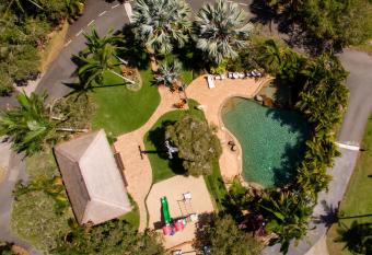 NRMA Atherton Tablelands Holiday Park allows 18 year olds to book a room
