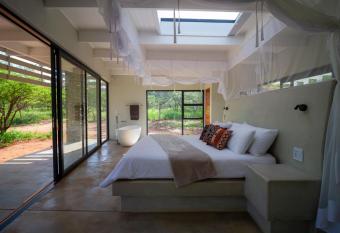 Ungava Retreat allows 18 year olds to book a room