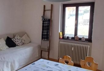 Casa a Polsa di Brentonico has Balcony rooms