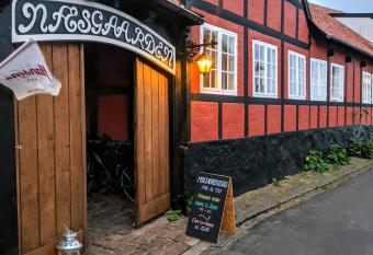 Pensionat N  sgaarden has Balcony rooms