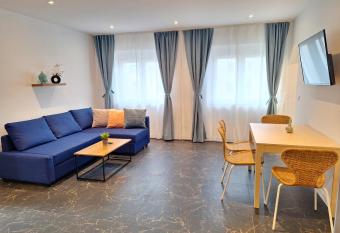 Apartment Purkersdorf bei Wien Top 4 has Balcony rooms