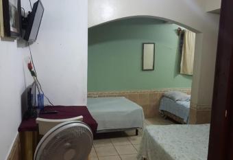 Hotel Gusto Bueno has Balcony rooms