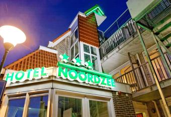 Hotel Noordzee has Balcony rooms