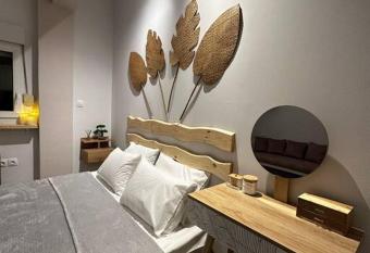 Tiny Nest Sindos has Balcony rooms