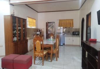 Banaga Residence has Balcony rooms