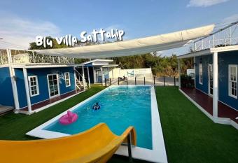 Bluvilla Sattahip has Balcony rooms