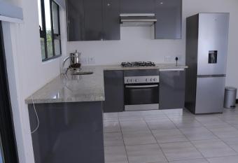 No 2 on Cladon Jadde Apartments has Balcony rooms