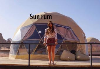 Sun rum has Balcony rooms
