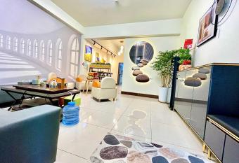 Banshan Yunxiu Homestay has Balcony rooms