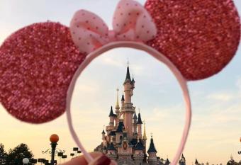 Disney et Paris pour 4 personnes RER A has Balcony rooms