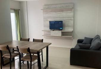 APART SAN MARTIN 3 has Balcony rooms