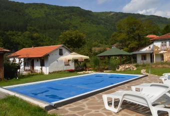 Kuca Rancic has Balcony rooms