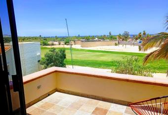 Hostal San Jose has Balcony rooms